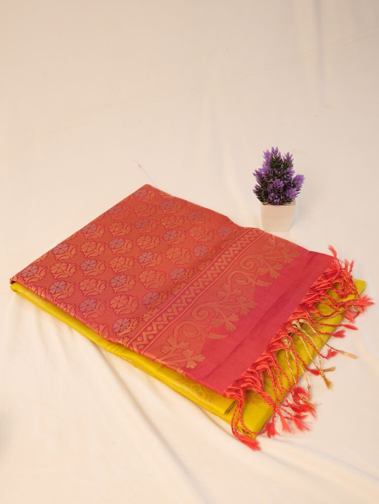 Dual-Tone Silk Saree - Image 3